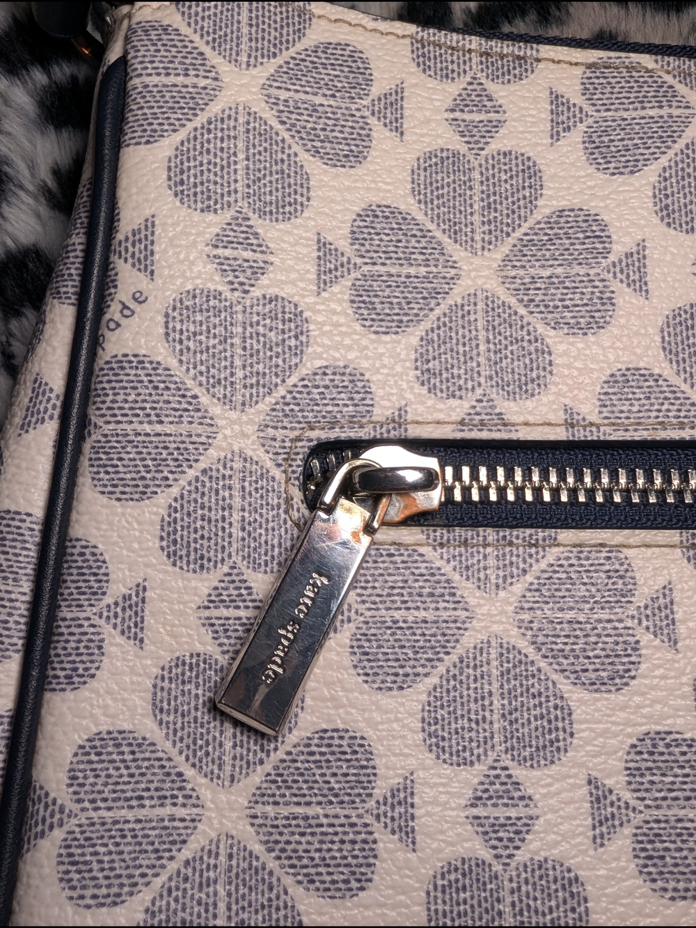 Kate Spade Cream Floral Crossbody Bag - Picture 3 of 5